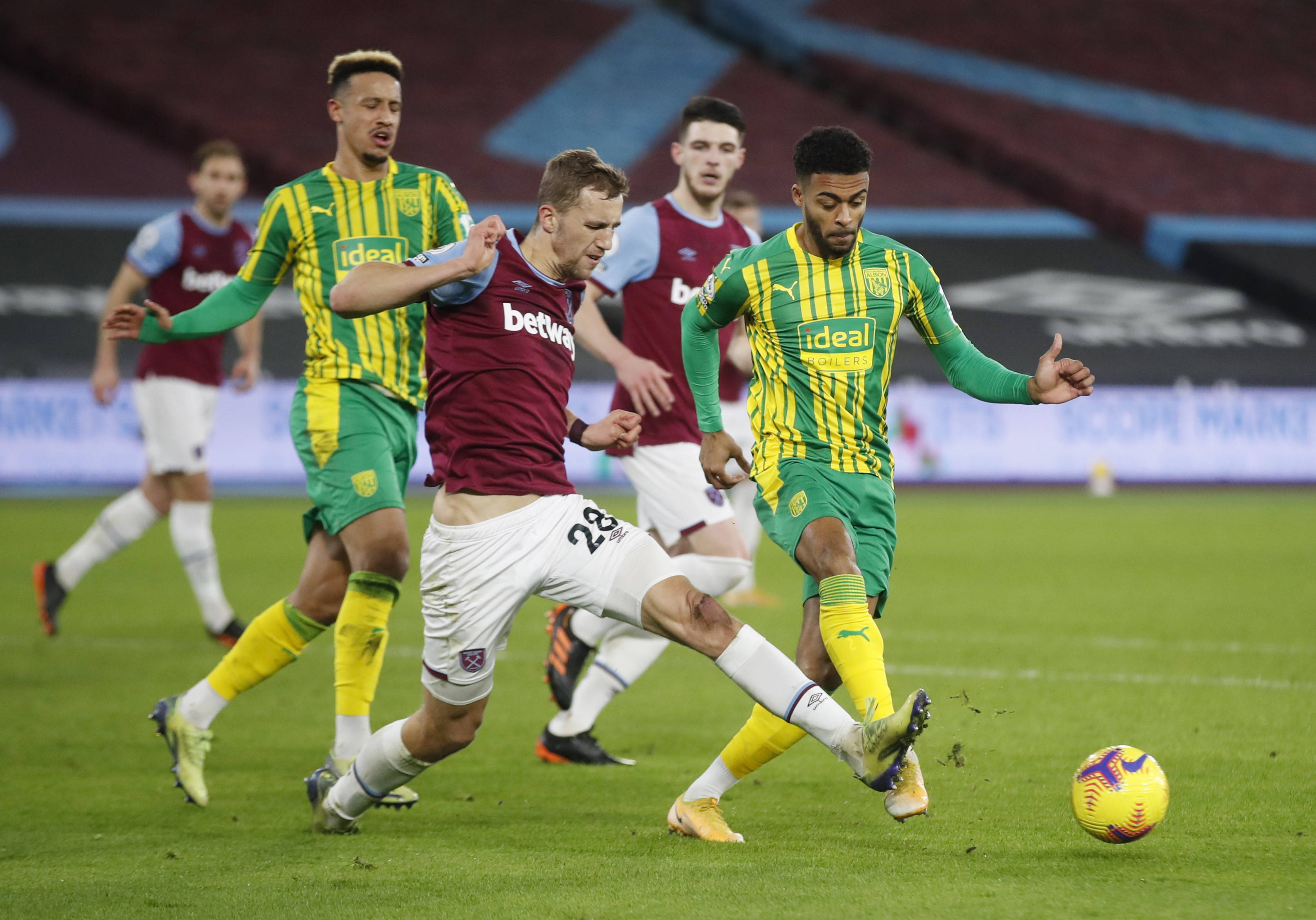 同时也强调 同时也强调