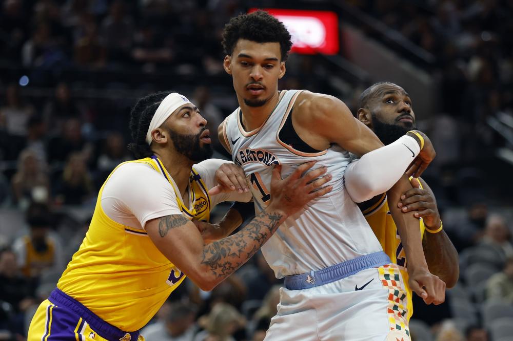 战术和年轻 战术和年轻